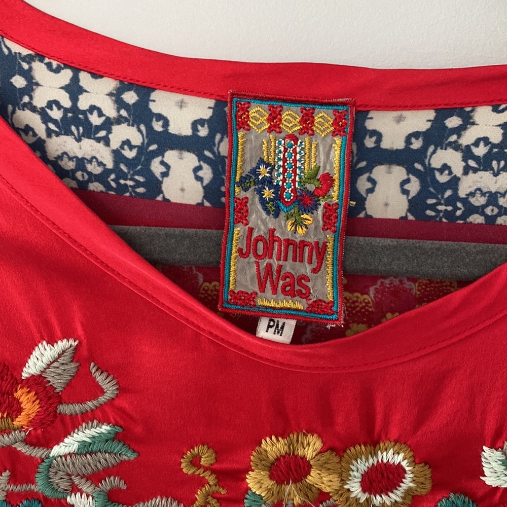 Johnny Was top - Picture 2 of 4